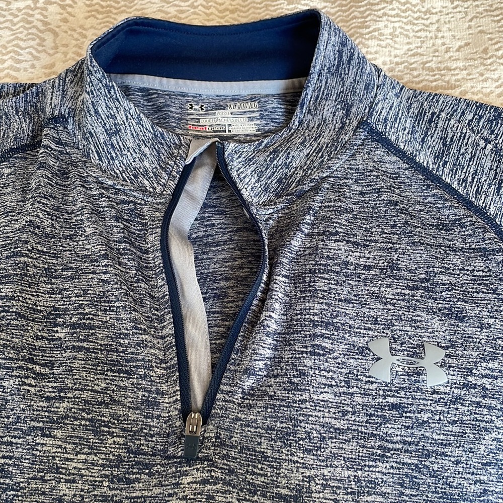 NWOT Mens Under Armour Tech 1/4 zip long sleeve in navy/heather gray - Picture 2 of 5